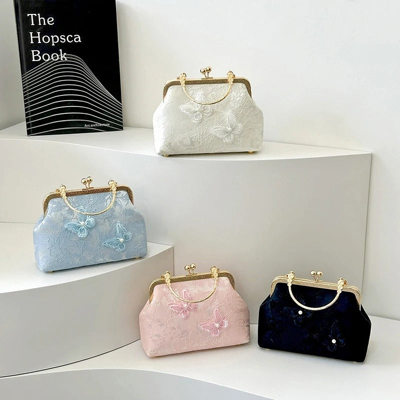 Belle Clutch™
